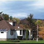 Riverbank Motel and Cottages